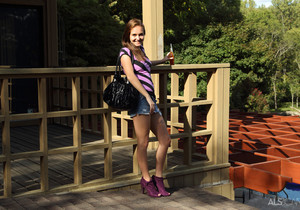 Sadie Grey - Rooftop Retreat - ALS Scan - Solo Sexy Gallery