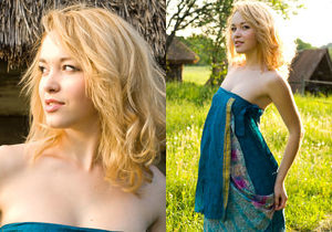Alisa G - Farm Girl 1 - Erotic Beauty - Solo Sexy Photo Gallery
