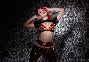 Ulorin Vex - Lotsa Latex - Holly Randall - Solo Sexy Photo Gallery