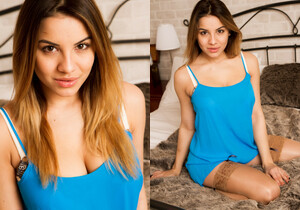 Lacey Banghard Bed - Solo Sexy Photo Gallery