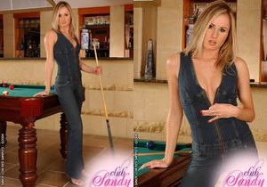 Judith - Club Sandy - Toys Nude Gallery