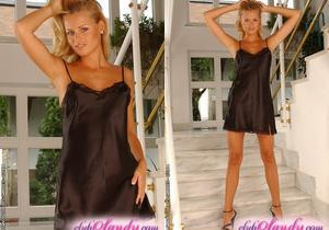 Sophie Paris - Club Sandy - Toys Hot Gallery