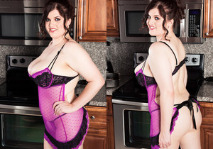 Dulcinea - There's a Naked Girl In The Kitchen - ScoreLand - Boobs HD Gallery