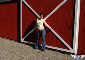 Emily Love - Country Girl - SpunkyAngels - Solo Hot Gallery