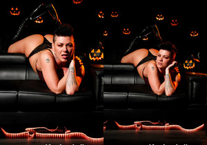 Jezebelle Bond Halloween Solo - Solo TGP