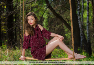 Swing - Milla D. - Femjoy - Solo Hot Gallery