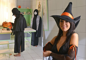 Ava Dalush - Goblins in her Gullet - Blowjob Nude Gallery