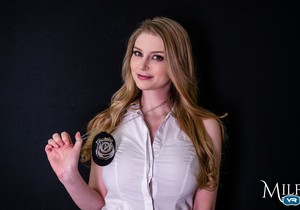 MilfVR - Brooklyn Six-Nine - Bunny Colby, Becky Bandini - MILF Sexy Photo Gallery