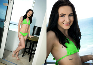 Kelsey Kage - Amateur Teen - Nubiles - Teen Sexy Photo Gallery
