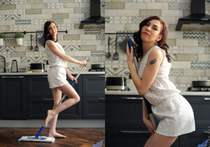 Gwen - Sexy Housewife - Anilos - MILF Sexy Gallery