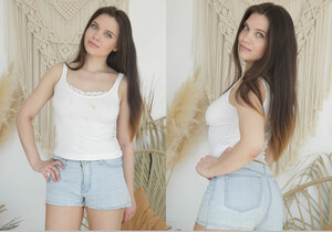Adriana Fawn - Trend - MetArt - Solo Nude Gallery