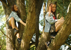 Kate Blez - Country Girl - Girlfolio - Solo Image Gallery