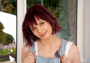 Kourtney - Sugar And Spice - Nubiles - Teen Porn Gallery