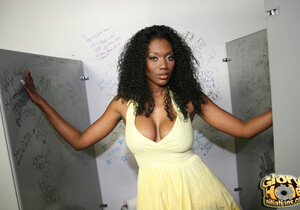 Naomi Banxx - Gloryhole-Initiations - Ebony HD Gallery