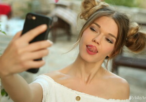 Nedda - Dvori - Rylsky Art - Solo Nude Gallery