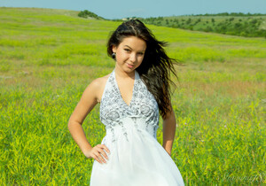Cara Q - Cara - Sun in the Field - Stunning 18 - Teen Image Gallery