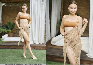 Yenn Cat - Daybed Dream - MetArt - Solo Hot Gallery