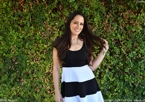 Charlotte - Outdoor Flirtation - FTV Milfs - MILF Hot Gallery