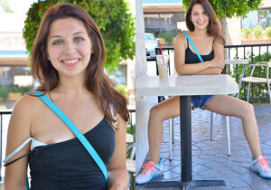 Ariana - Gorgeous Figure - FTV Girls - Solo Nude Gallery