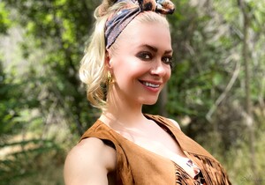 Cougar Queen: A Tiger King Parody - Episode 1 - Rise to Fame - Lesbian Nude Pics