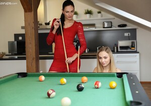 Leanne Lace, Jenny Wild, Paula Shy - Karup's - Lesbian TGP