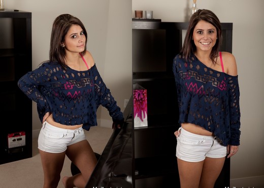 Hailey Leigh - Blue Sweater - Solo Sexy Photo Gallery