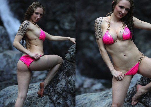 Lily poses and strips by the waterfall - Solo Nude Gallery