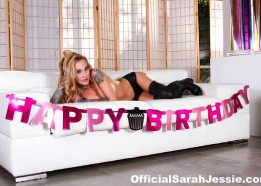 Sarah Jessie gives Brad a very special Birthday surprise - Hardcore Image Gallery
