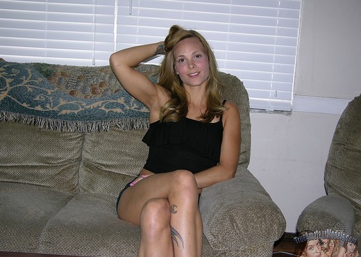 Amateur Homemade Modeling Shoot With Jenny J. - Amateur Picture Gallery