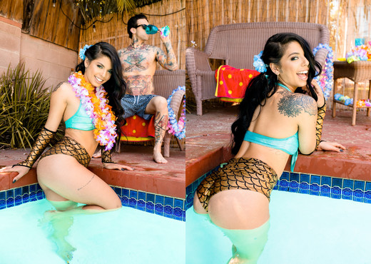 Gina Valentina - Squirting Latina Gina: Anal Pool Party - Solo Picture Gallery