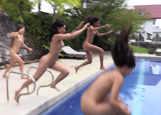 Jump In! - Irene Rouse & Ana Henao... - Watch4Beauty - Lesbian Hot Gallery