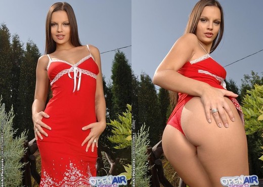 Eve Angel Playing Outdoors - Open Air Pleasures - Toys Image Gallery