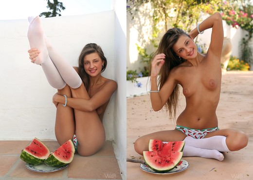 I like melons - Maria - Solo Porn Gallery