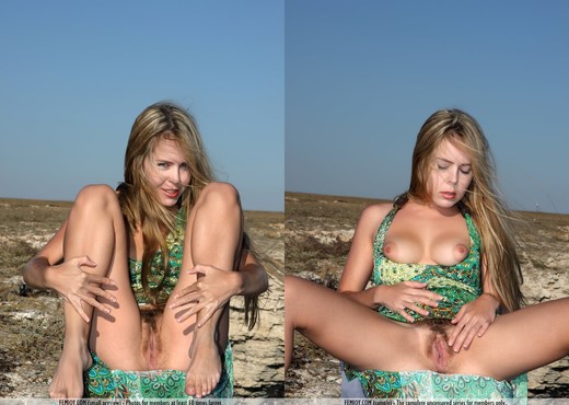 Mermaid - Rubie - Femjoy - Solo Nude Pics