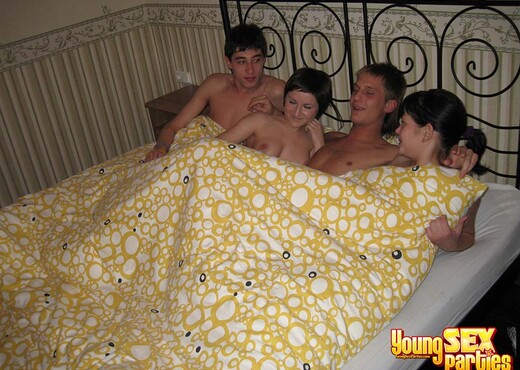 See foursome sex photos - Young Sex Parties - Teen Porn Gallery