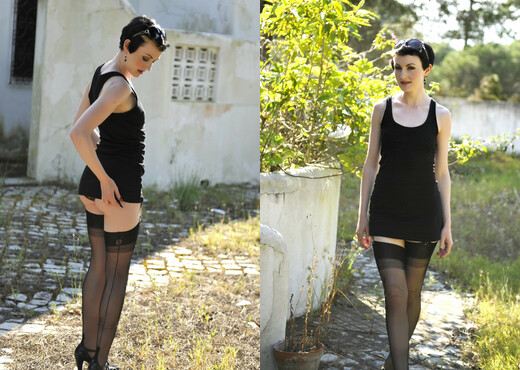 Anita de Bauch - Ruin - BreathTakers - Solo Picture Gallery