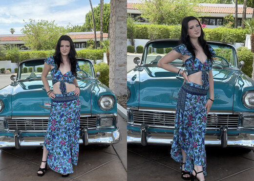 Mercedes - Fashionably Blu - FTV Girls - Solo Nude Pics