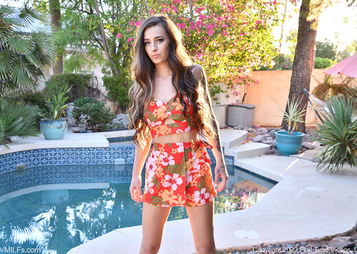 Avery - Flowery Milking - FTV Milfs - MILF Picture Gallery