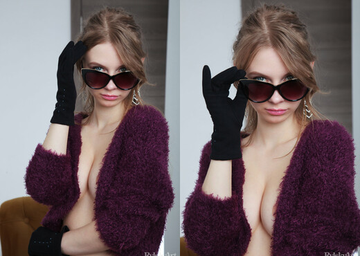 Siya - Fainya - Rylsky Art - Solo Nude Gallery