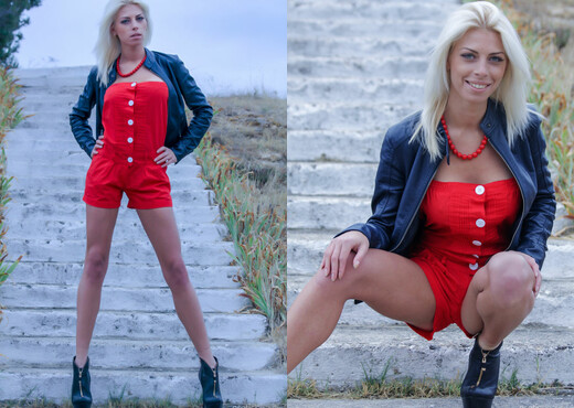 Vasilisga - Hot With Red - Erotic Beauty - Solo TGP