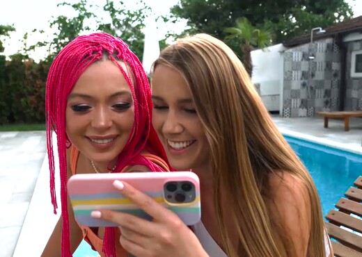 Solstice Sc. 2: Lesbian Anal Threesome - Evil Angel - Lesbian Sexy Photo Gallery