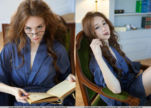 Alice Mido - Page Turner - MetArt - Solo Hot Gallery