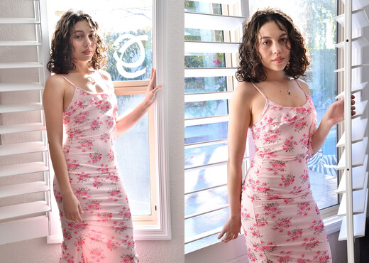 Satine - A Beautiful Flower - FTV Milfs - MILF HD Gallery