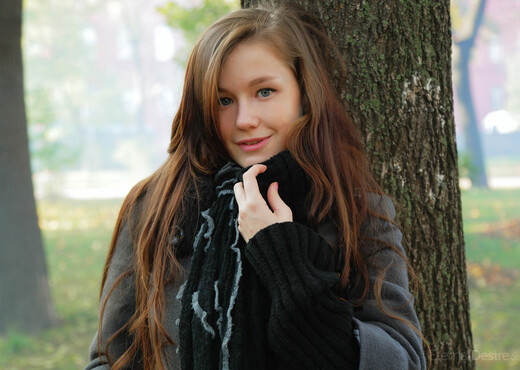 Emily Bloom - ROJO - Eternal Desire - Solo TGP
