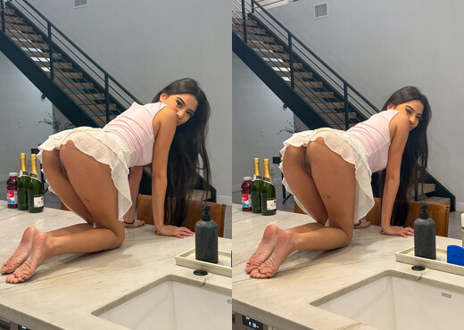 Monica - Fine New Place - FTV Girls - Solo HD Gallery