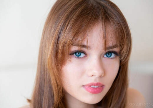 Keira Blue - Tender Gaze - Sex Art - Solo Porn Gallery