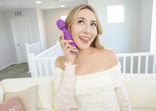 Sophia Cruise - Karup's - Toys Sexy Gallery