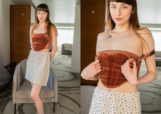 Lana Smalls - Karup's - Solo Porn Gallery