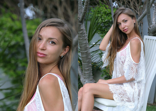 Presenting Leila Mazz - Erotic Beauty - Solo Nude Gallery